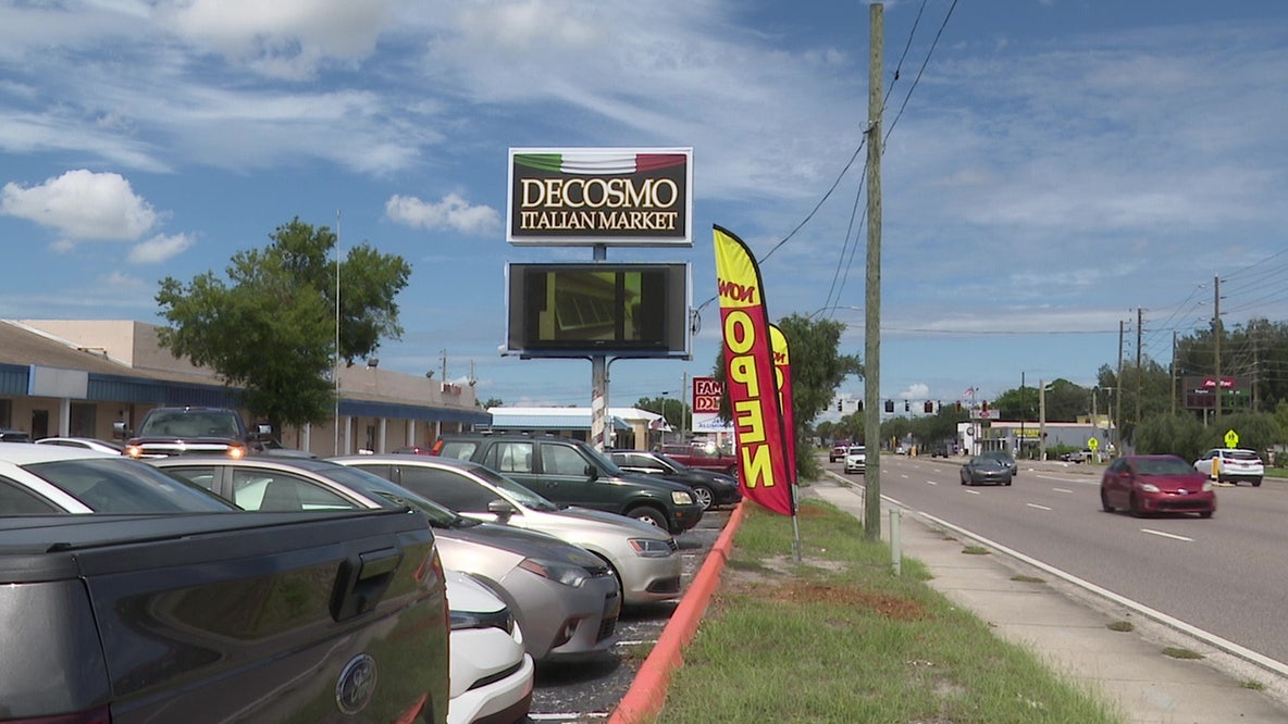 DeCosmo Italian Market opens in St. Petersburg